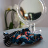 Gumka do włosów SCRUNCHIE - Dzikie kwiaty na granacie - obrazek 2
