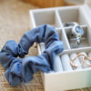 Gumka do włosów SCRUNCHIE Blue - obrazek 2