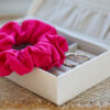 Gumka do włosów SCRUNCHIE Pink - obrazek 2