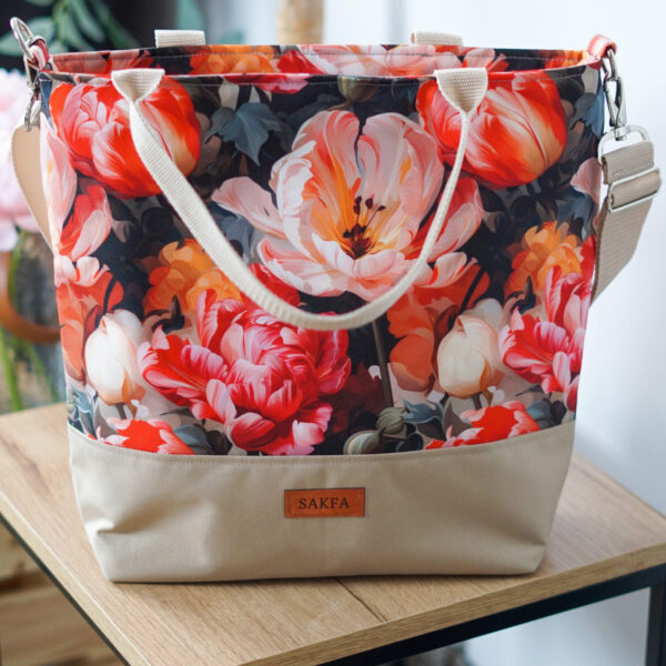 Listonoszka Emma - Tulipany