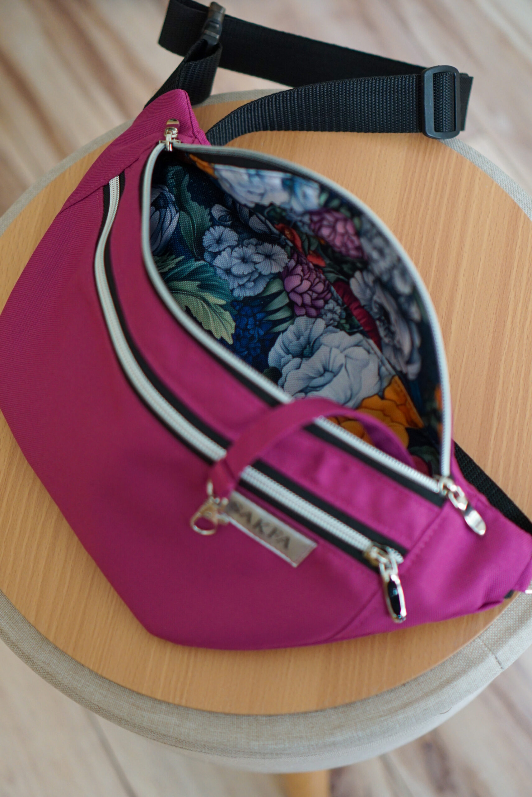 Nerka medium Plus - Fuksja LIMITED - obrazek 2