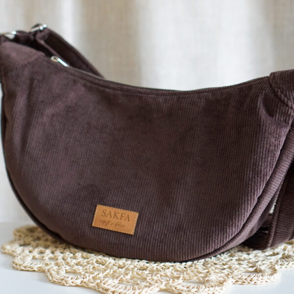 Torebka sztruksowa półksiężyc Luna  - Czekoladowy brąz