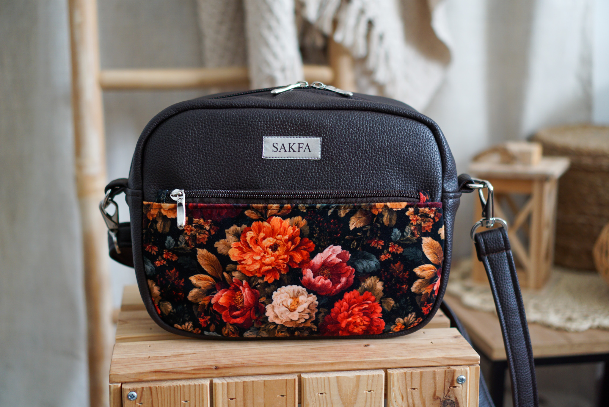 Listonoszka Sophie Ciemny Brąz - Jesienny bukiet