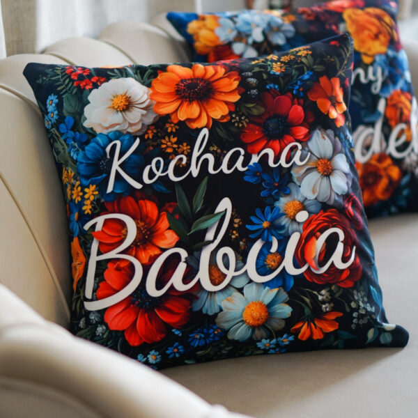 Welurowa Poduszka „Kochana Babcia” –  prezent na Dzień Babci | wzór 2