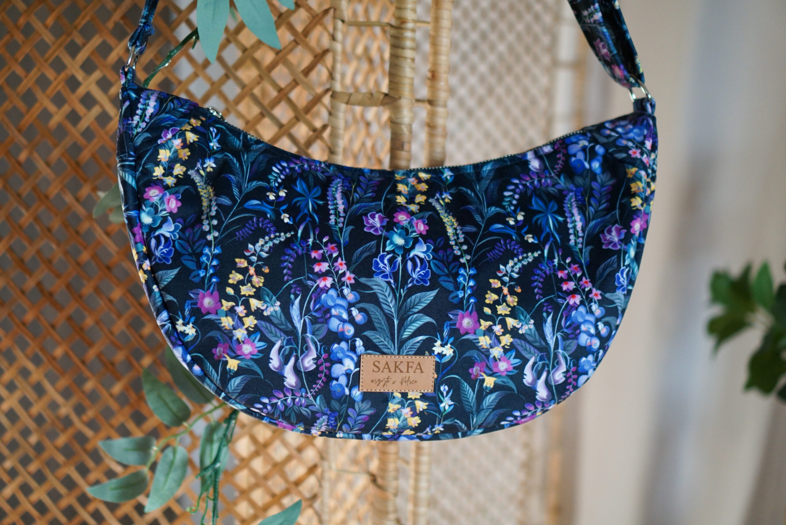 Torebka welurowa półksiężyc Luna - Polne dzwonki - obrazek 2