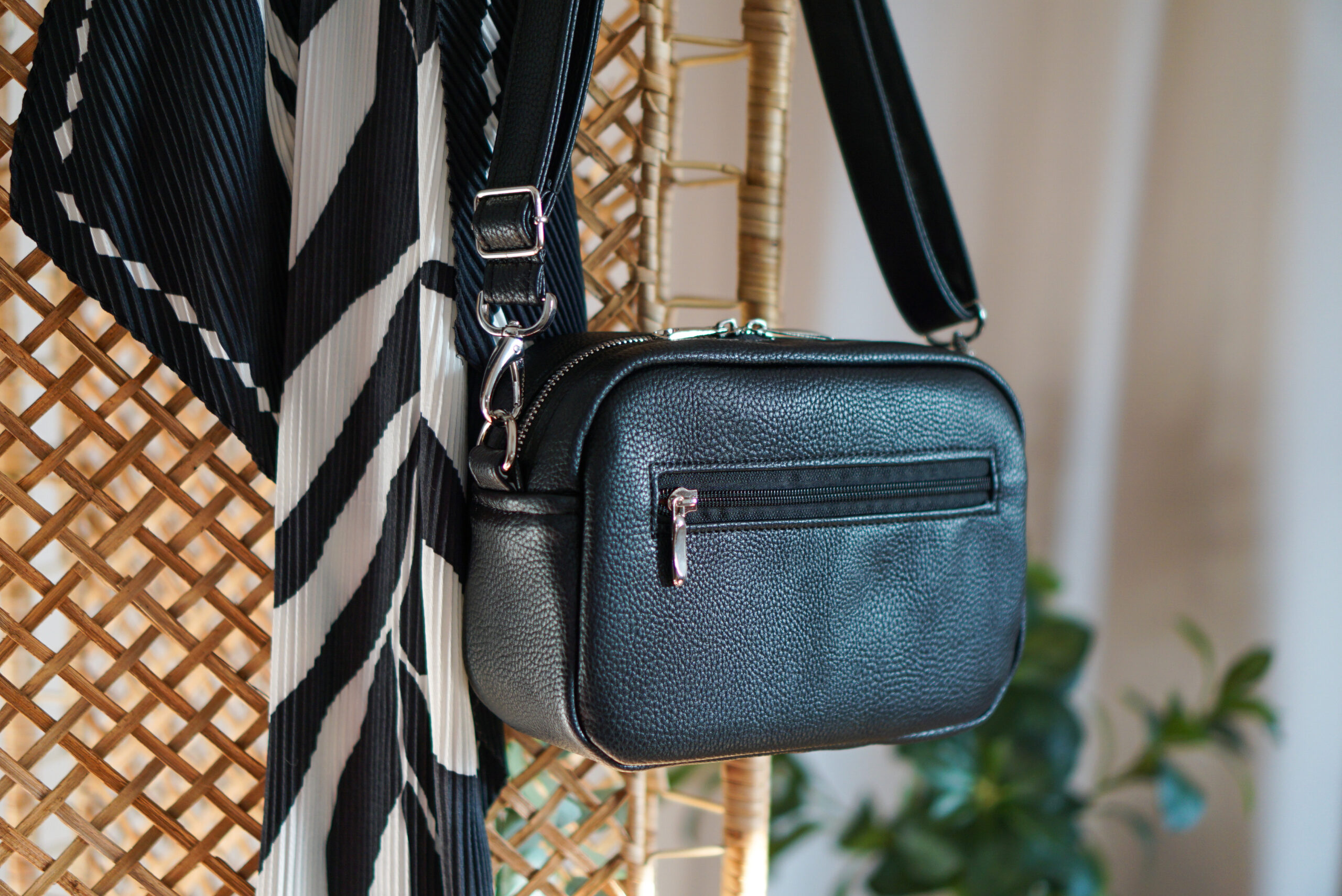 Listonoszka Sophie MINI - Granatowy ogród - obrazek 4