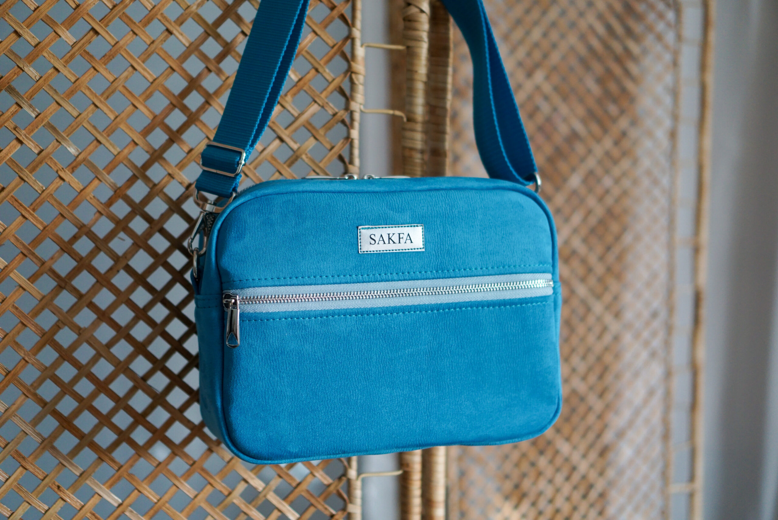 Listonoszka Sophie Lazur - obrazek 2