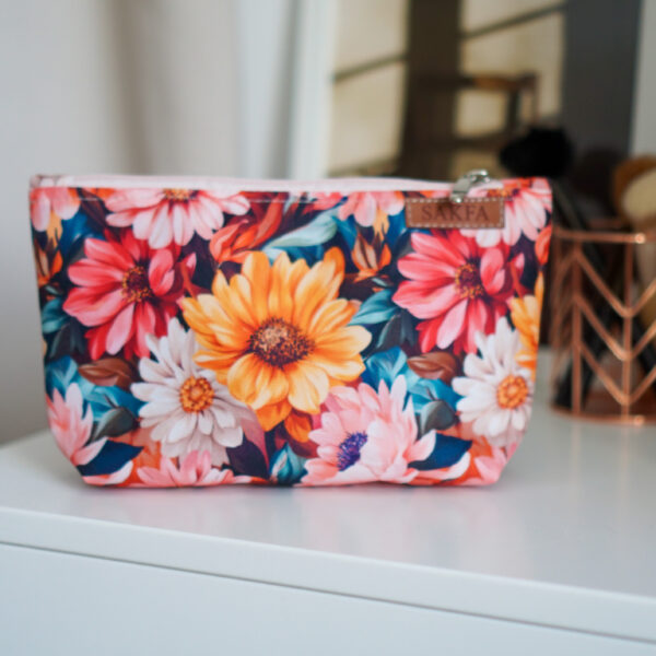 Kosmetyczka mała - Kolorowe margaretki