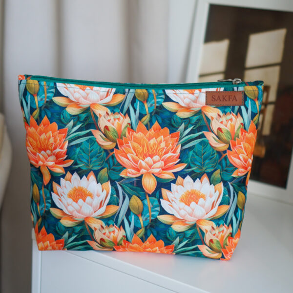 Kosmetyczka duża – Lilie wodne