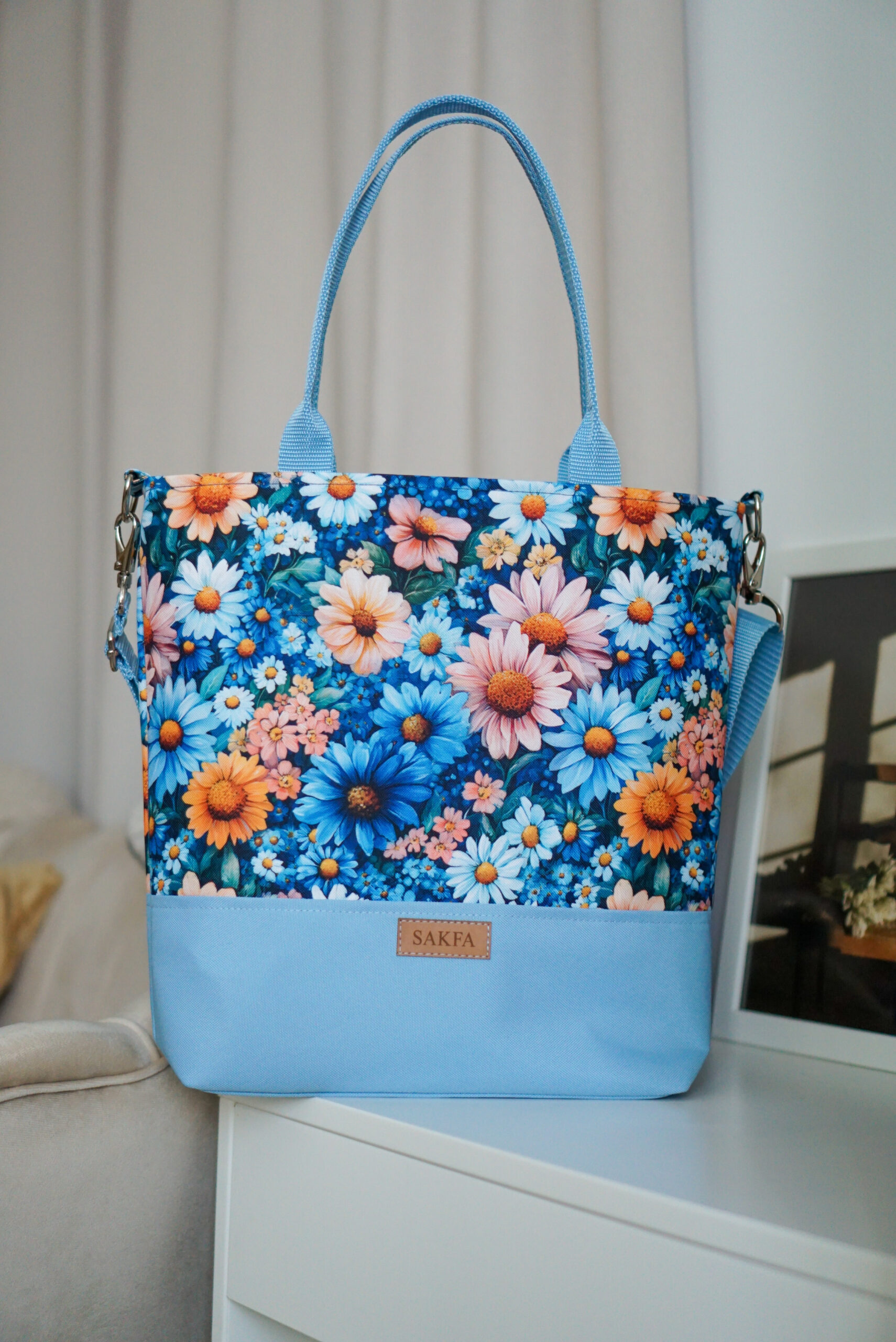 Listonoszka Emma - Lazurowa łąka - obrazek 3