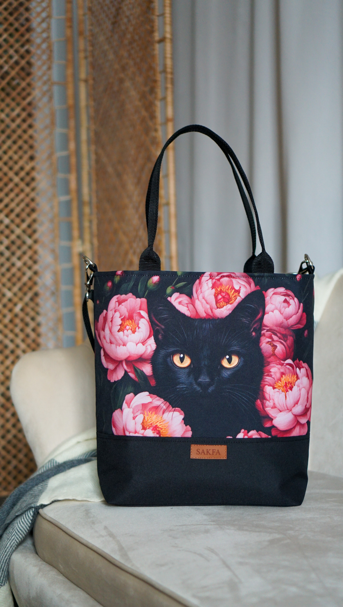 Listonoszka Emma - Black Cat